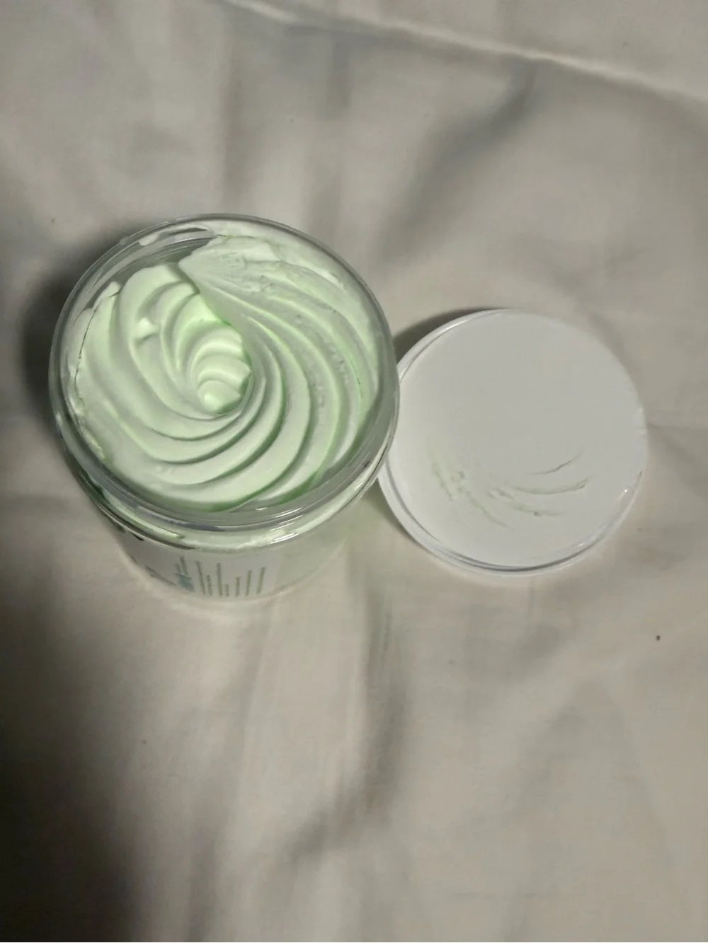 Dillypicky Cucumber Aloe Whipped Body Butter - Light Green & White